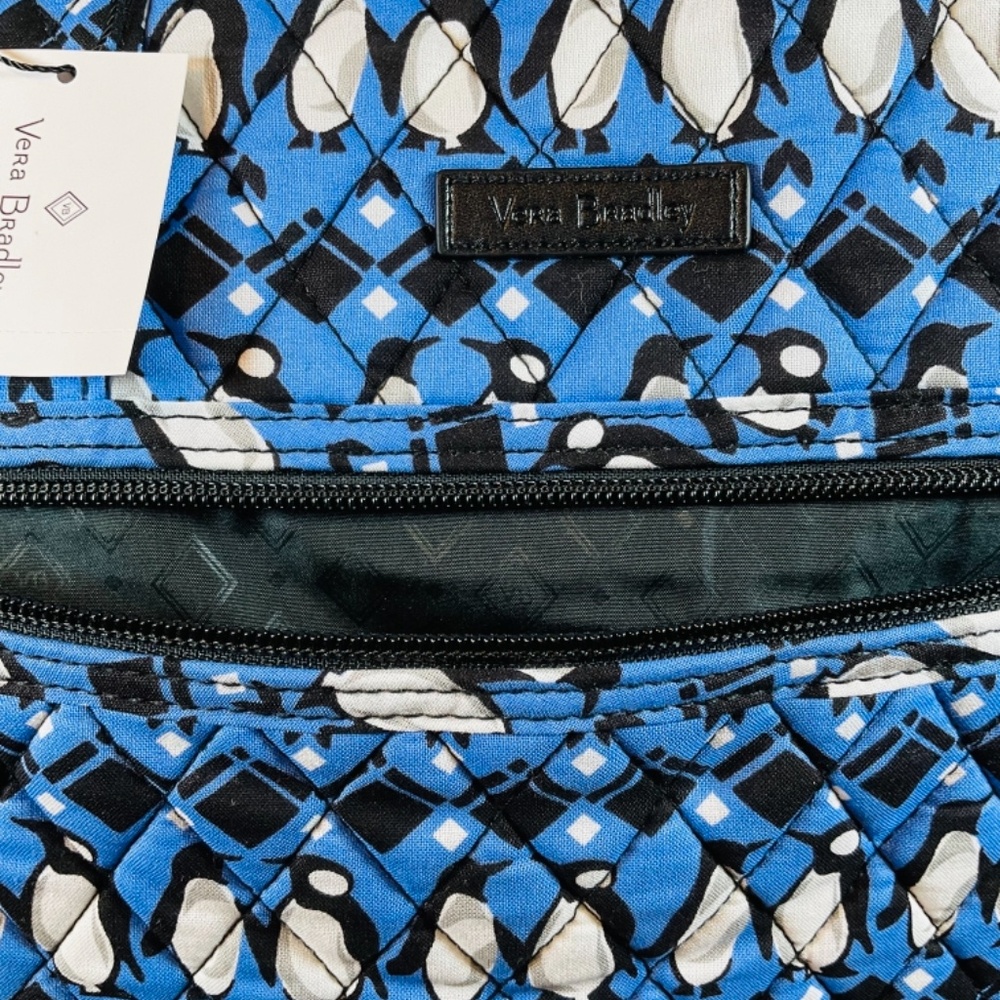 Vera Bradley Medium Travel Bag Suitcase Penguins Intarsia Blue Spring Break - Picture 3 of 5